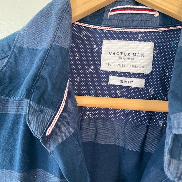💕6 listings/$12💕 CACTUS MAN button up - Picture 2 of 4